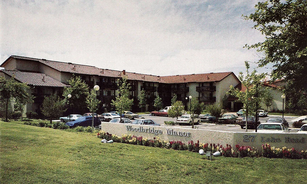 Woodbridge-Manor-1000